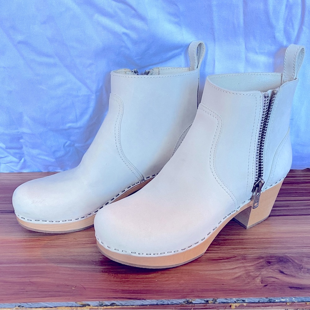 Swedish Hasbeens zip it emy clog bootie